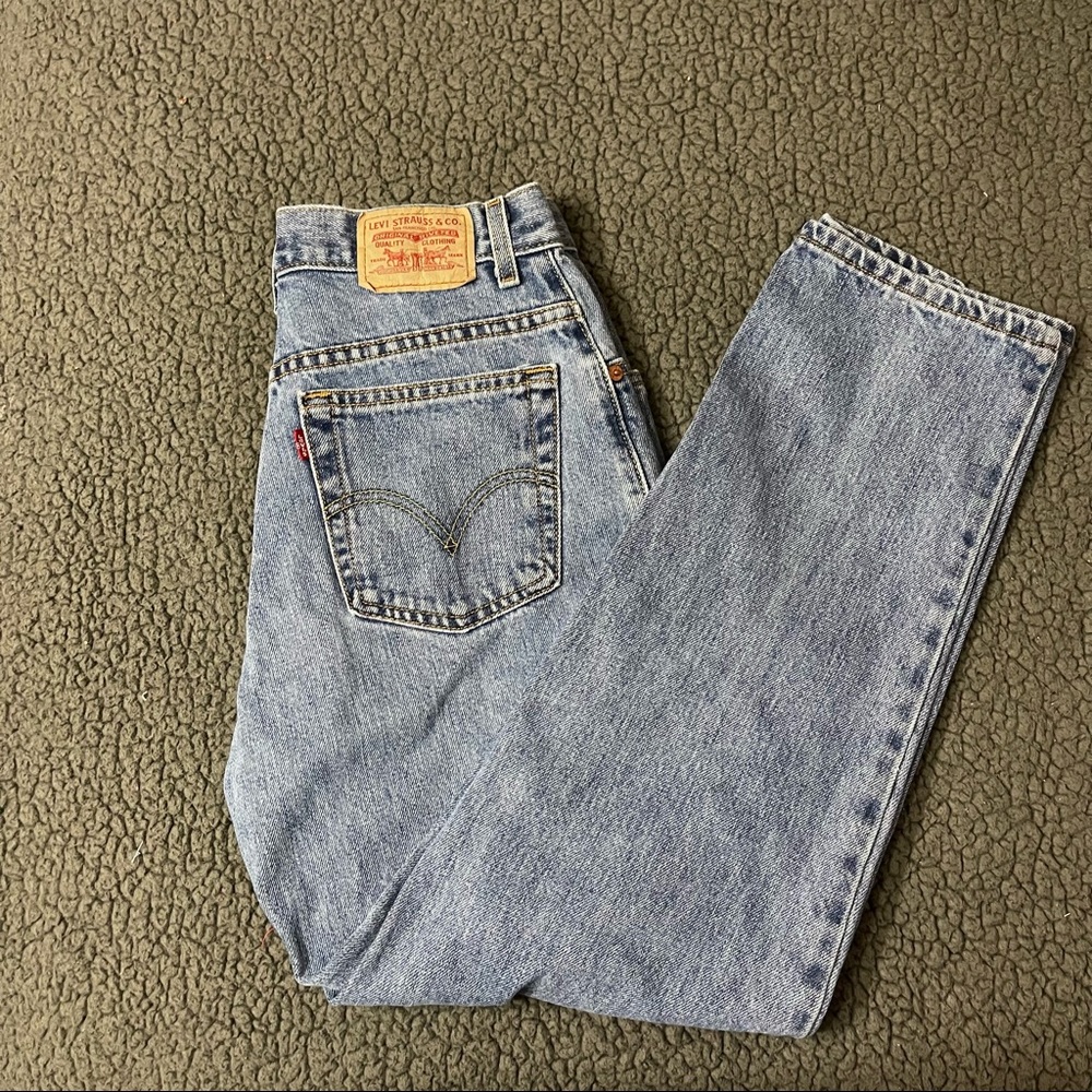 Vintage Levi mom jean
